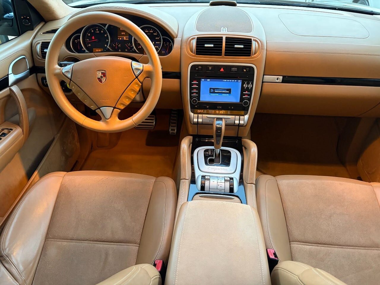 PORSCHE Cayenne GTS