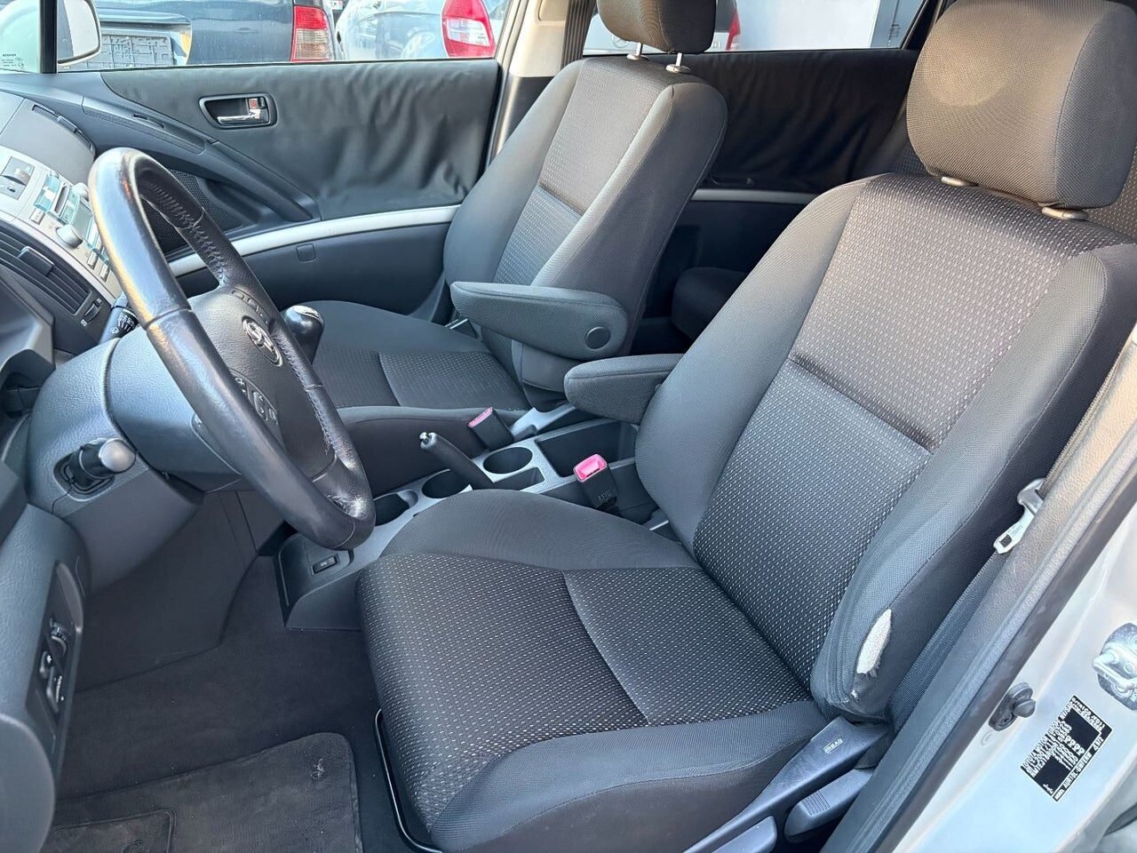 TOYOTA Corolla Verso 2.2 D4D 136 CV Sol